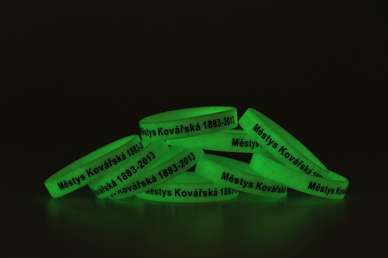 silikonové náramky městys kovářská